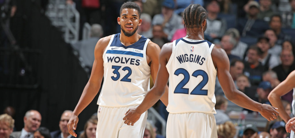 Towns Wiggins Zarychta na solo