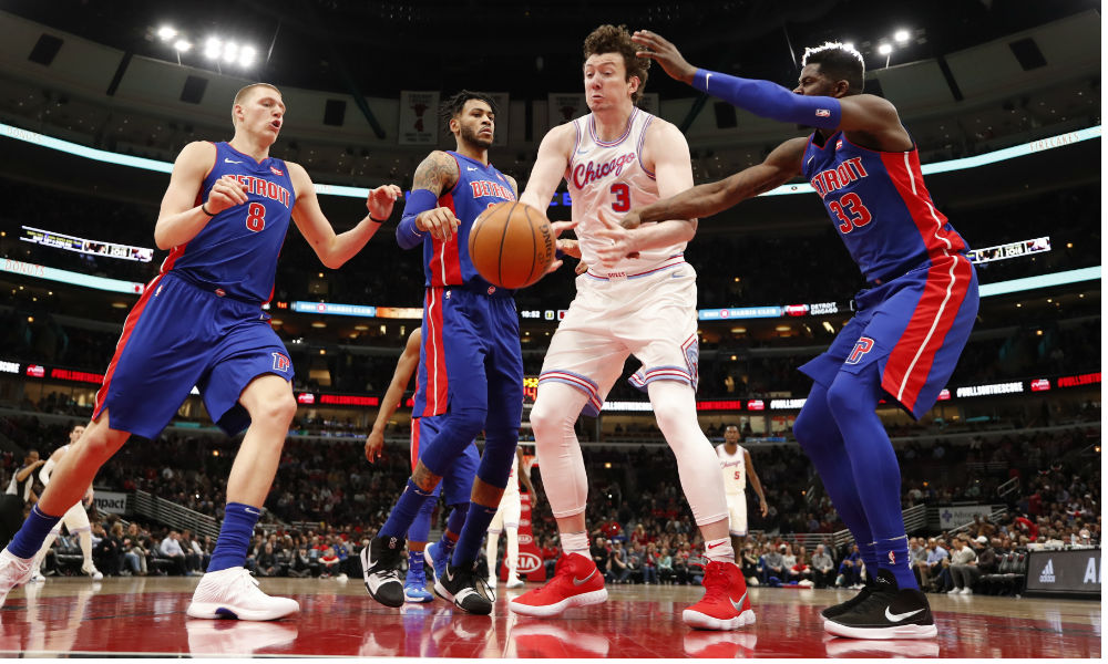 Omer Asik Bulls