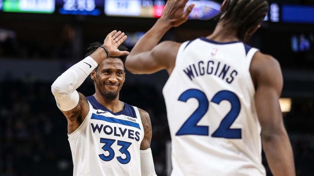 Robert Covington Andrew Wiggins Wolves NBA