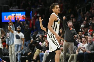 Trae Young pogrąża Sixers, Dallas miażdży Warriors