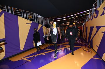 LeBron James znów wypada z gry – problemy Lakers robią się coraz głebsze
