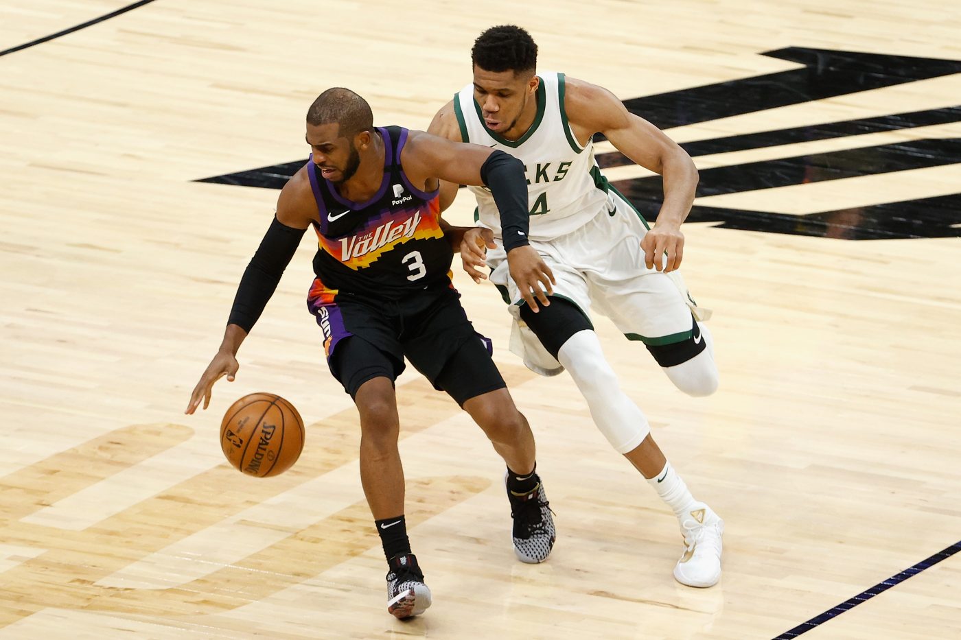 Suns czy Bucks? Analiza Finałów NBA 2021