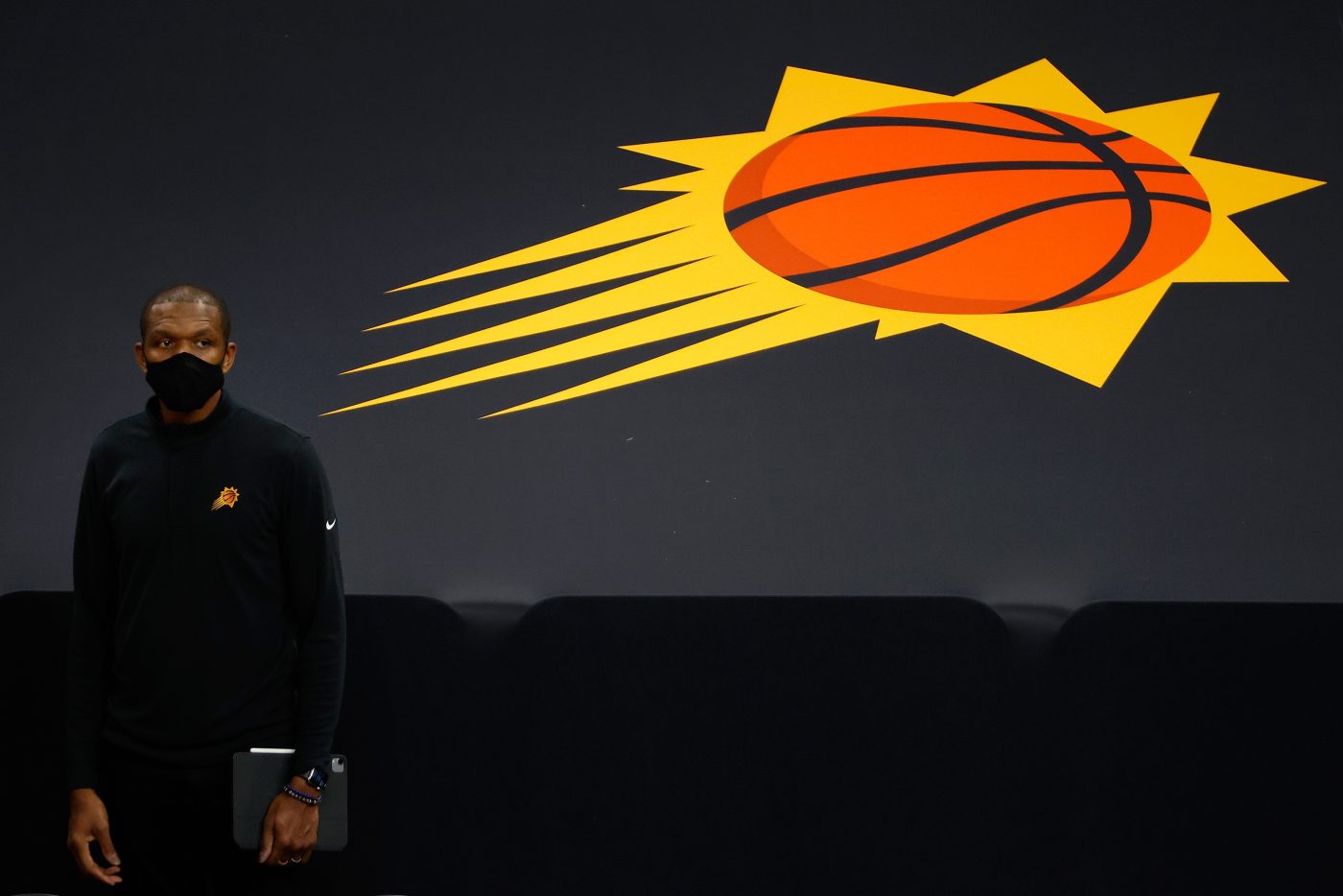James Jones przedłuża kontrakt z Phoenix Suns