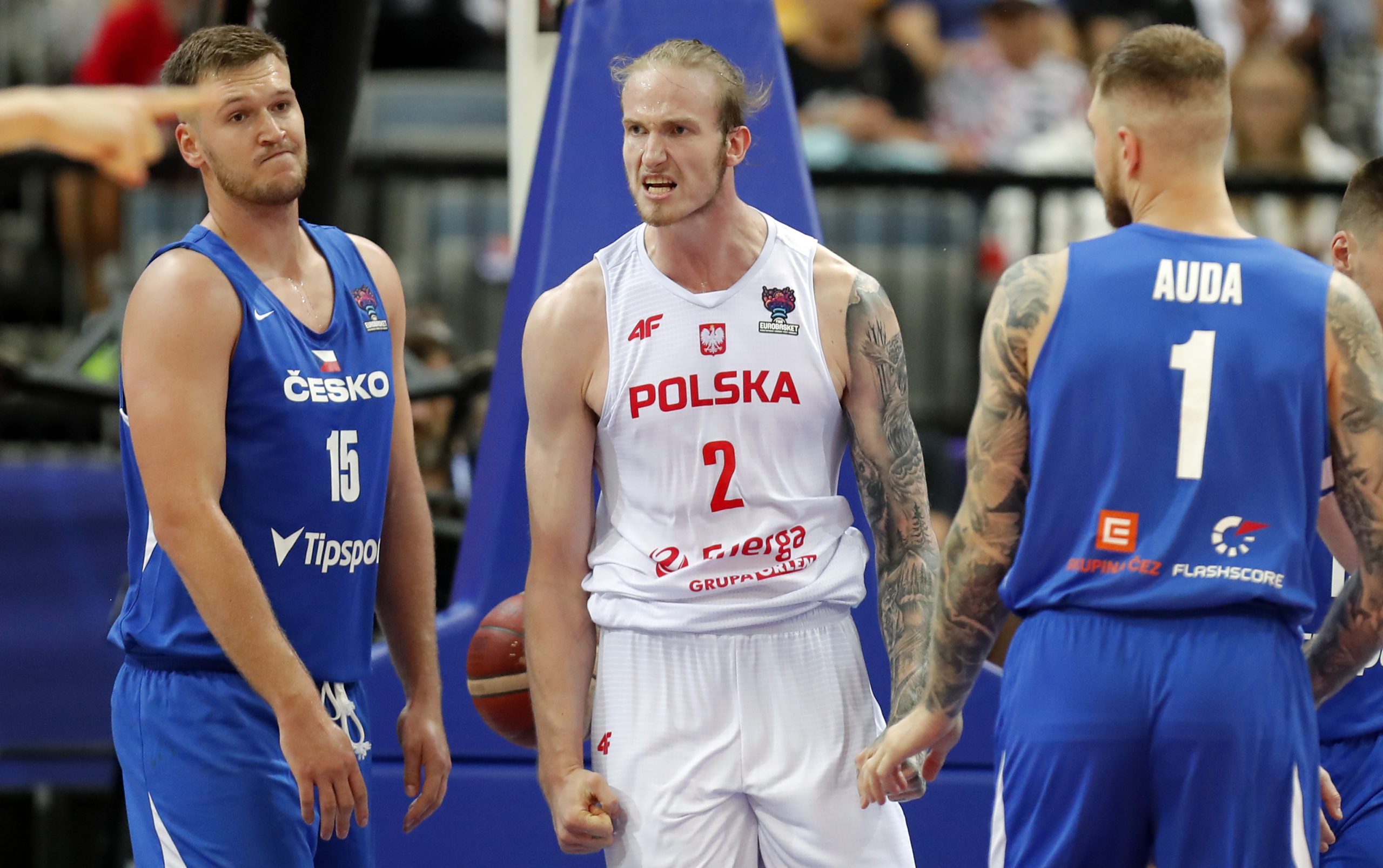 EuroBasket 2022 rozpoczęty! Ceremonia dla Dirka, trudna przeprawa Doncicia