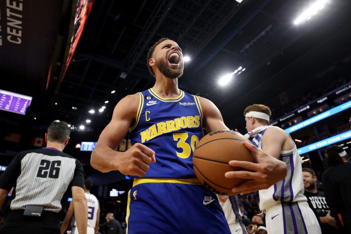 NBA: Curry chce zostać w Warriors, ale pod jednym warunkiem