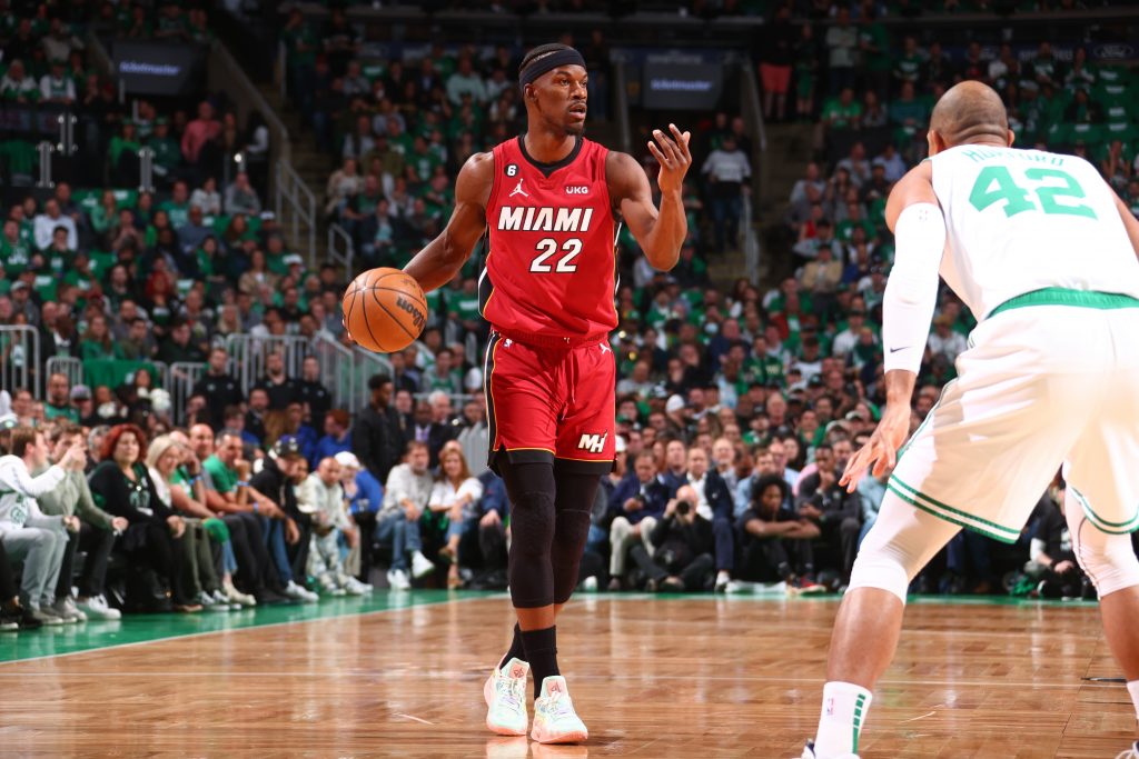 NBA News: Co mogą zmienić Heat? W grę wchodzi tylko transfer