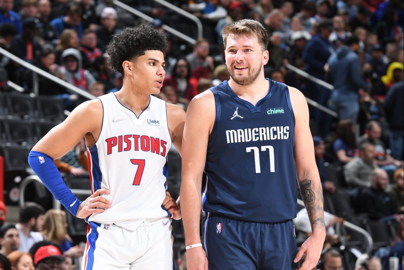 NBA News: Trwają rozmowy transferowe pomiędzy Pistons a Mavericks