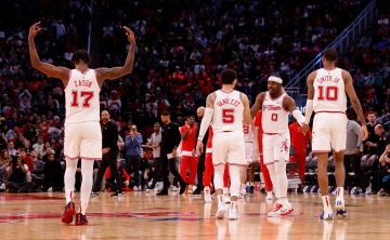 NBA News: Gracz Rockets nie zagra do końca sezonu – przejdzie operację piszczela