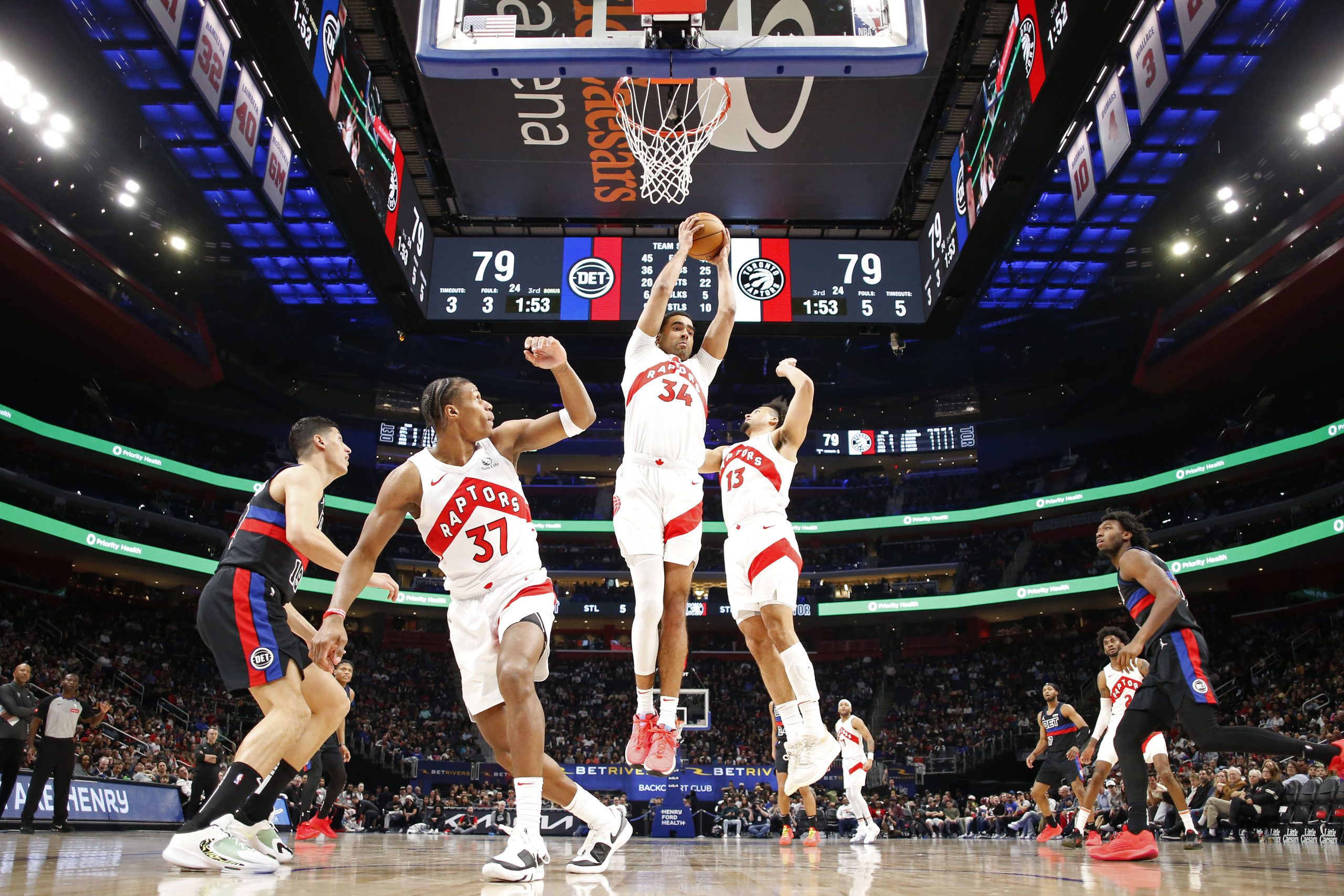 Analiza NBA: Czy Rockets wyrzucą Warriors z Playoffów?