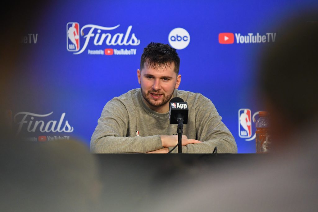 NBA. Luka Doncic: „Kiedy tylko mogę, oglądam mecze Realu Madryt”