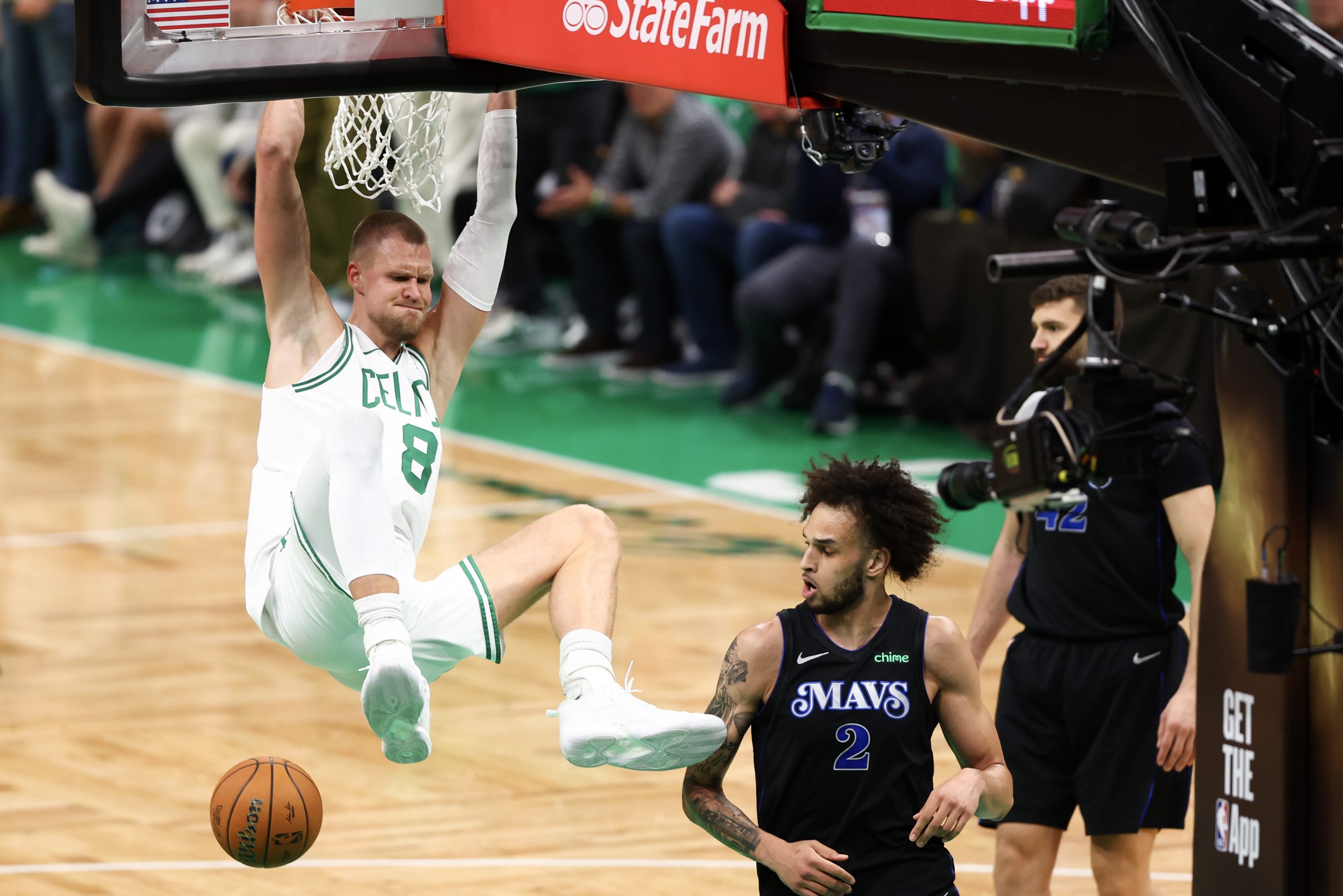 Wyniki NBA: 1-0 dla Celtics w Finałach! Świetny Brown, osamotniony Luka