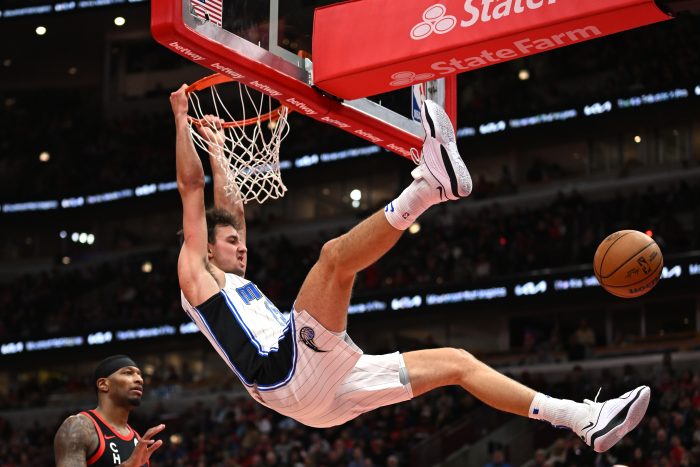 NBA. Orlando Magic odrabiają straty i wygrywają thriller z Memphis Grizzlies w Berlinie