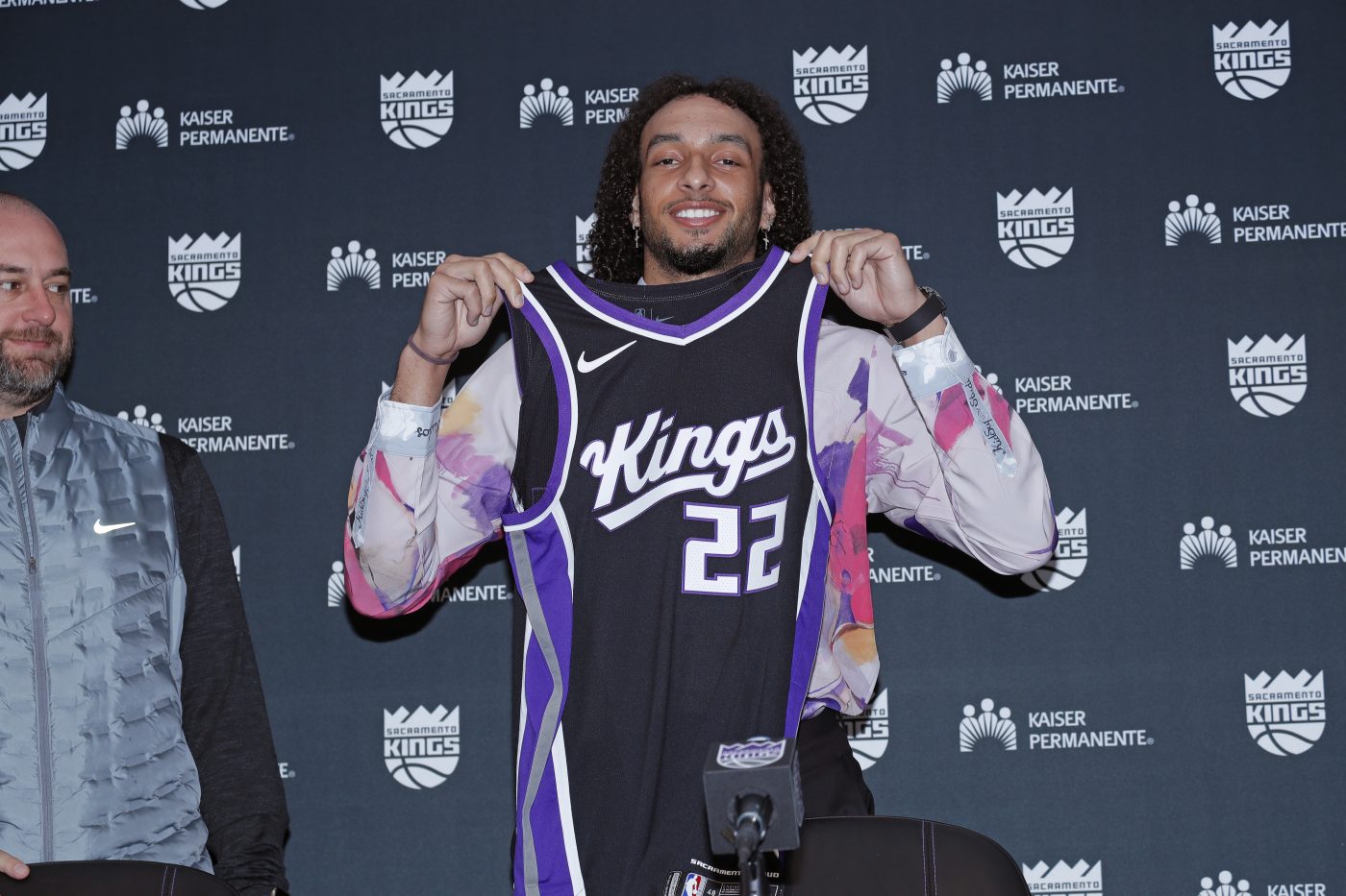 NBA News: Kontuzja debiutanta z Kings! Operacja i kilka miesięcy pauzy