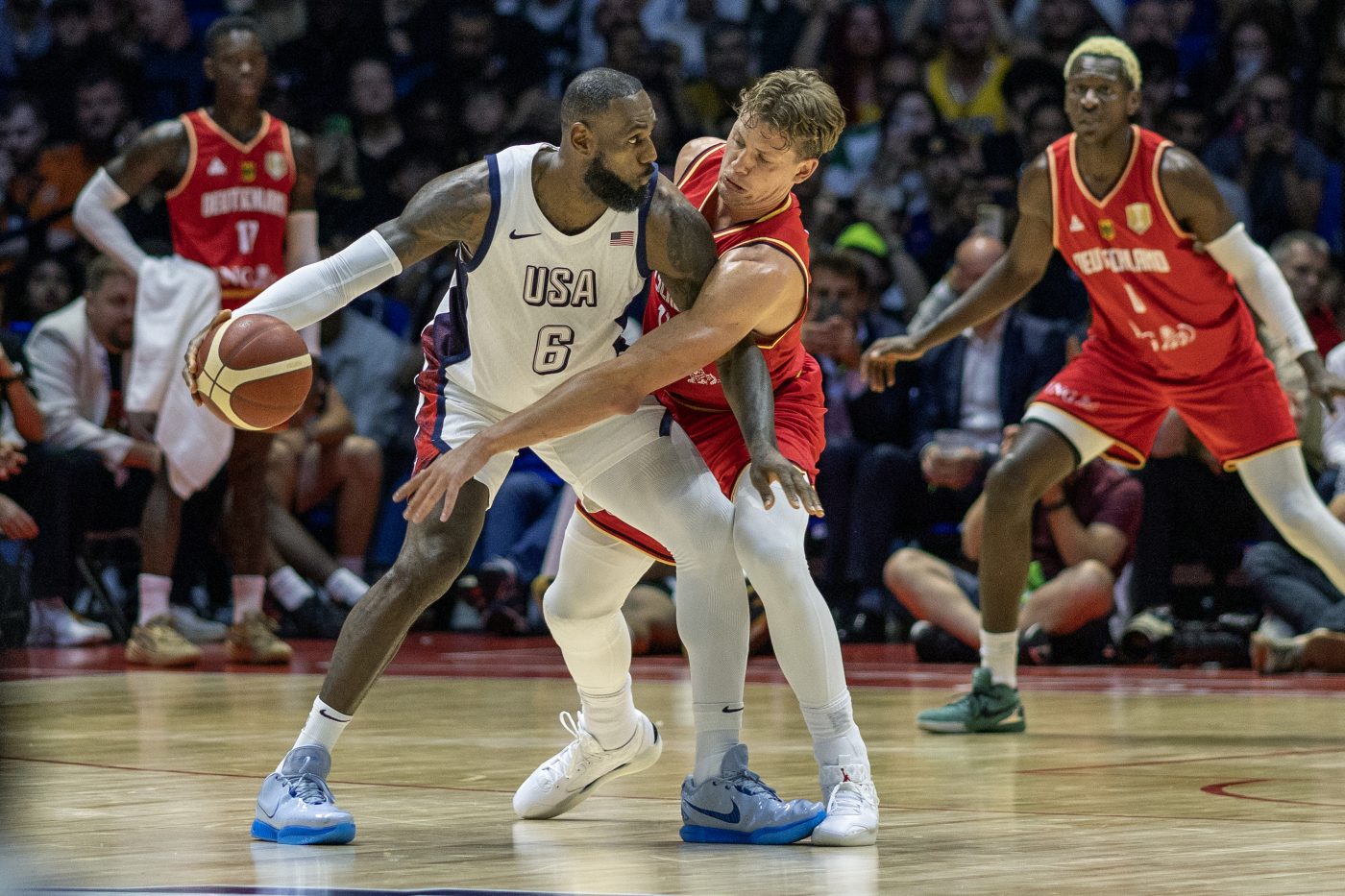 USA ledwo wygrywa z Niemcami, LeBron znów ratuje im skórę!