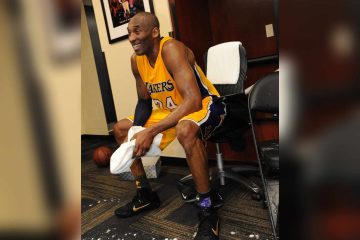 NBA: Szafka z szatni Kobe Bryanta sprzedana za powalającą kwotę!