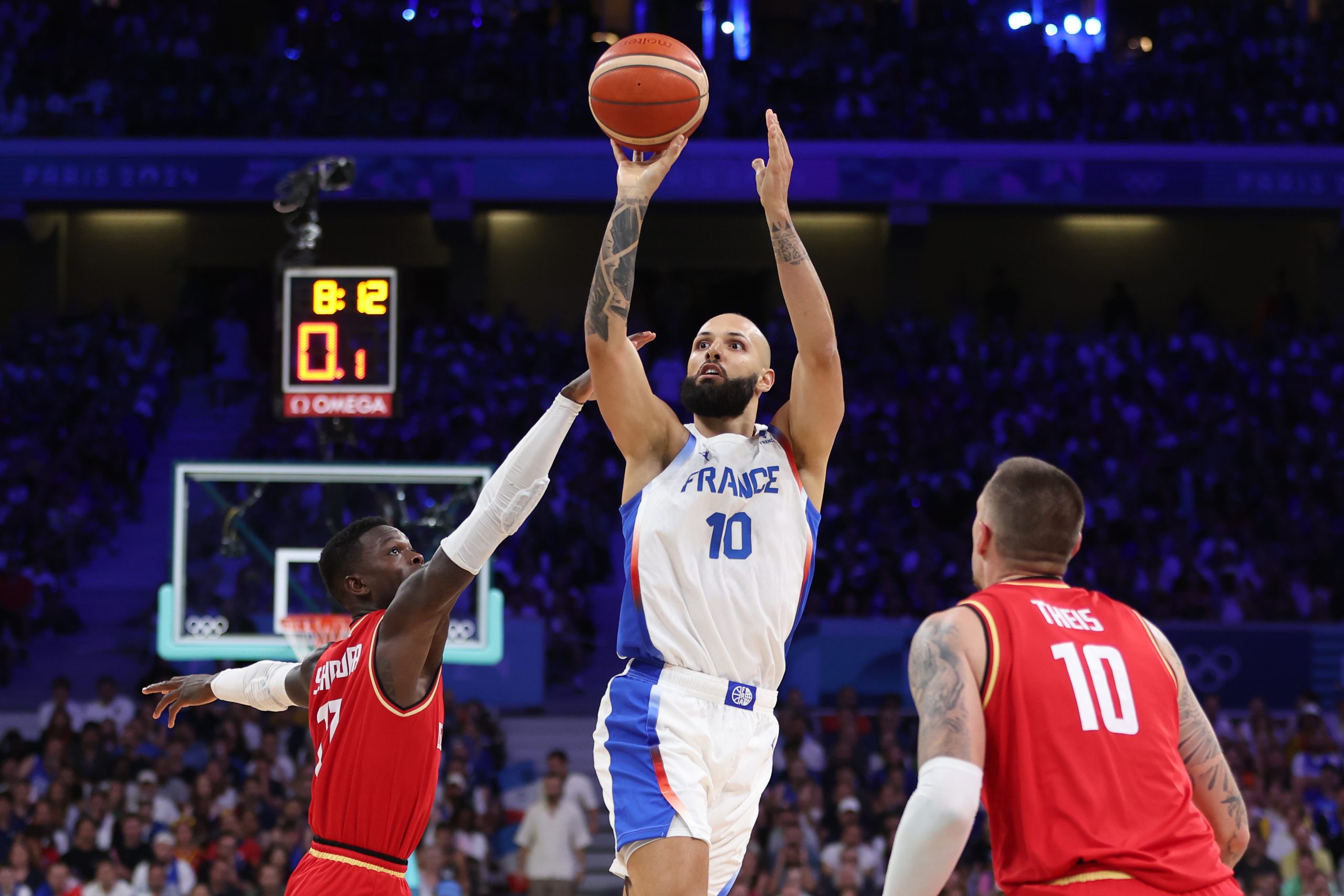 NBA: Sixers chcą wzmocnić skład. Łotysz na celowniku