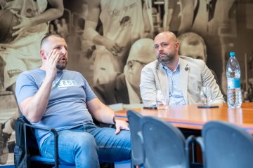 Łukasz Żak, prezes MKS-u: Ponad 3 mln netto na skład