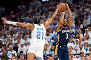 NBA. Ciekawe ruchy w Hawks. Wiggins na pokładzie, McCollum zostaje na dłużej